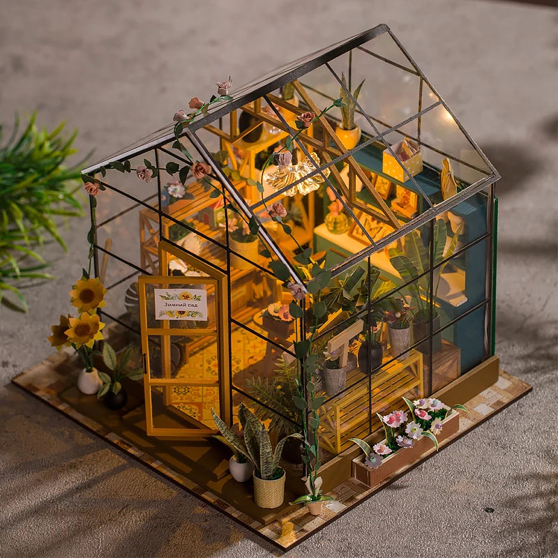 DIY Miniature Flowerhouse Kit