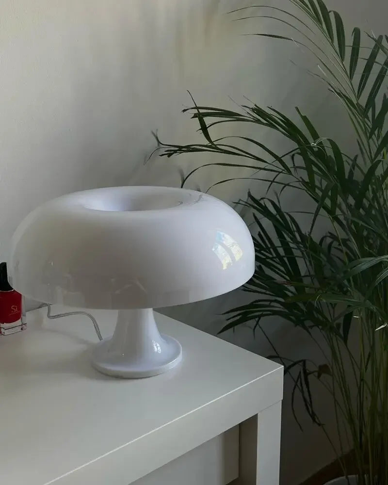 AuraShroom Minimalist Lamp